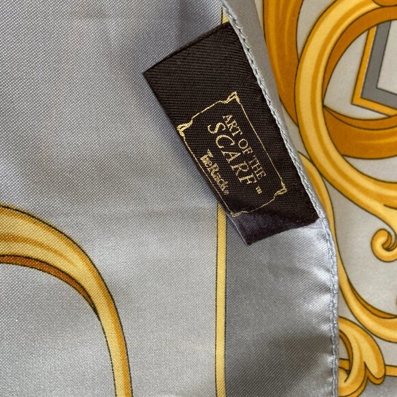 Art of the SCARF Grey Yellow 35" x 35" Italy - Picture 5 of 6